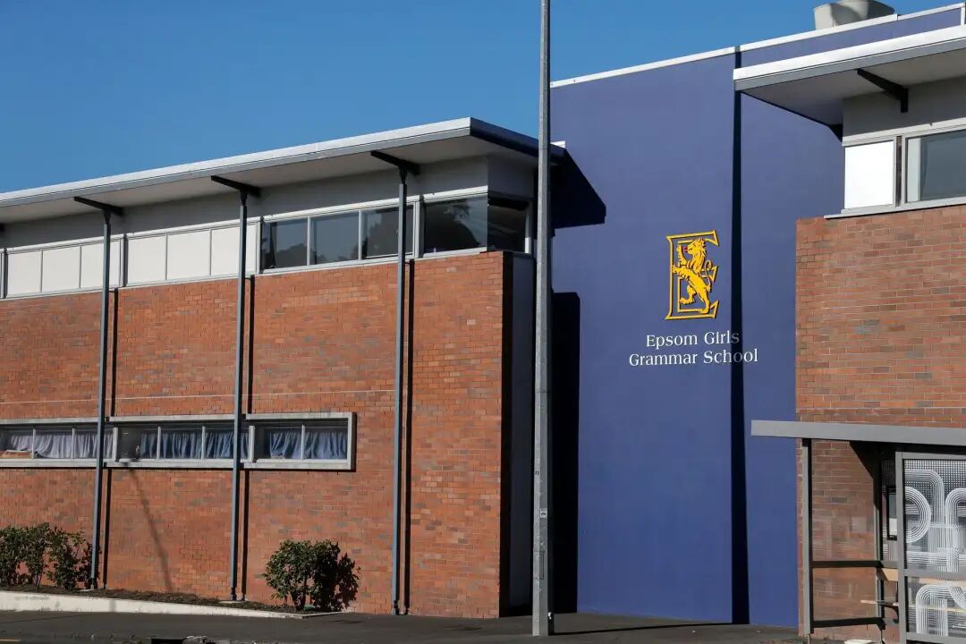 Māori students asked to perform karakia on bones found at Epsom Girls Grammar School - NZ Herald
